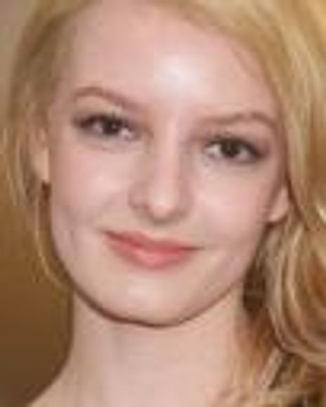Dakota Blue Richards Headshot