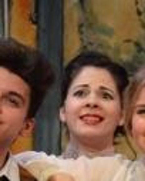 Jenna Shoppe Headshot