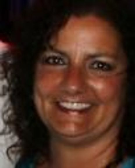 Nicole Rubendall Headshot