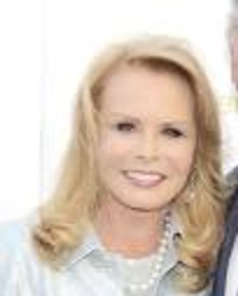 Christina Baker Headshot