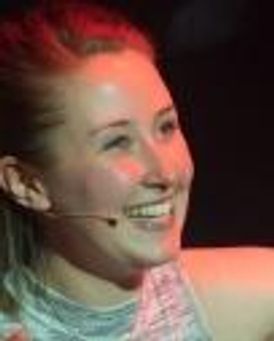 Erin Doherty Headshot