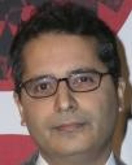 Firdous Banji Headshot