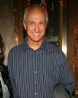 Michael Gross Headshot