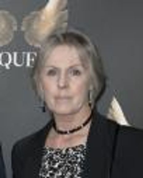 Janet McQueen Headshot