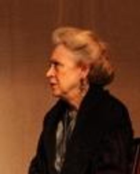 Barbara Button Headshot