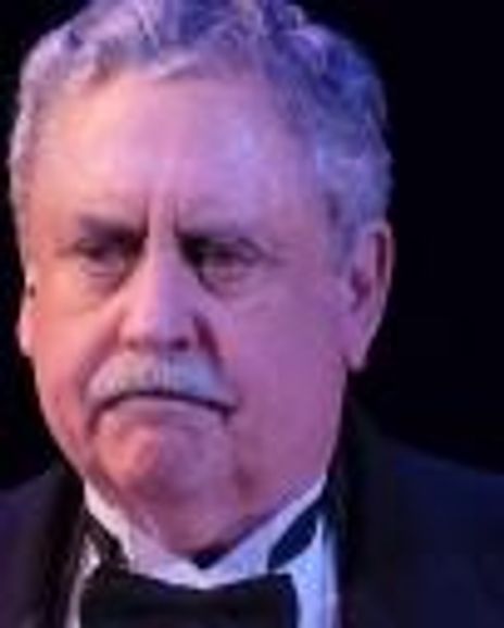 Ed Hollingsworth Headshot