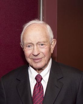 Henry Guettel Headshot