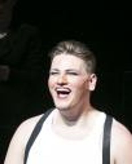 Dylan Ratell Headshot