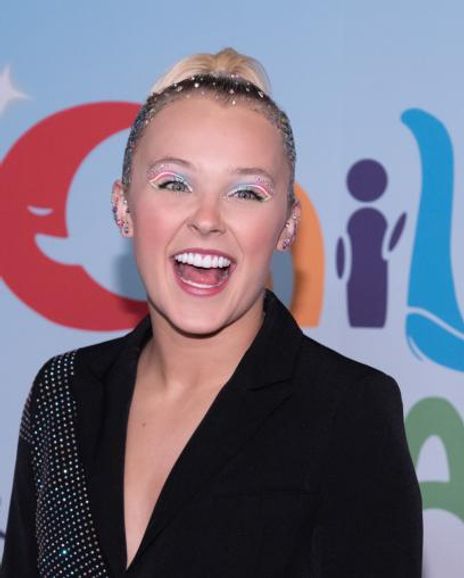 Jojo Siwa Headshot