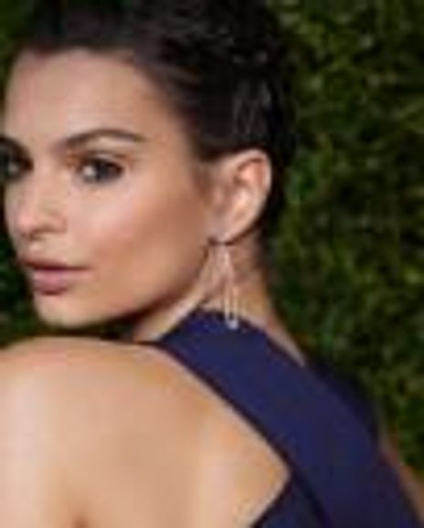 Emily Ratajkowski Headshot