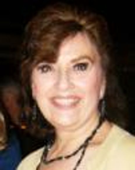 Marilynn Bogetich Headshot