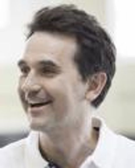 Stuart Bunce Headshot