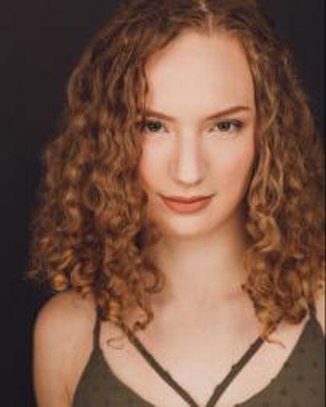 Victoria Chaieb Headshot