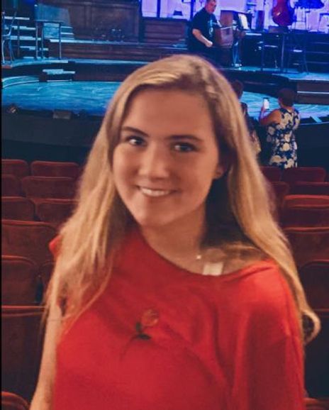 Ella DuCharme Headshot