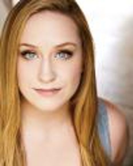 Caitlin Brooke Headshot