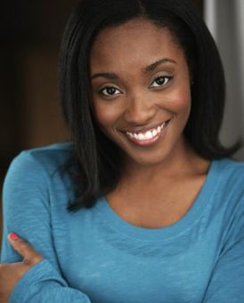 Rosharra Francis Headshot