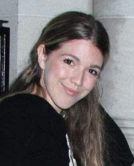 Emily Reeves Headshot