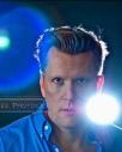 Daniel T Gramkee Headshot