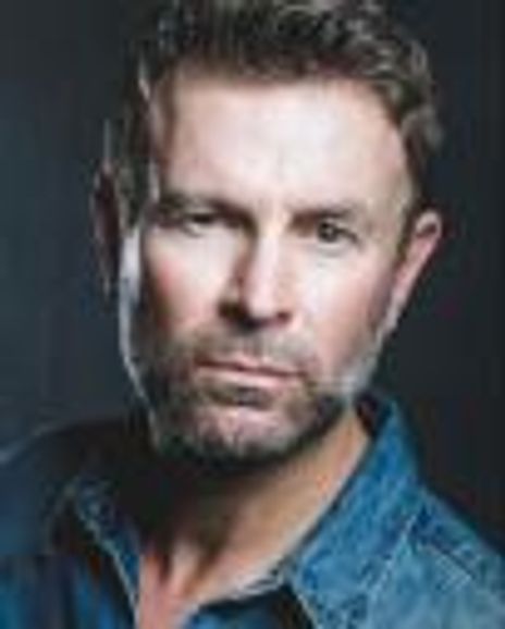 Stuart Sweeting Headshot