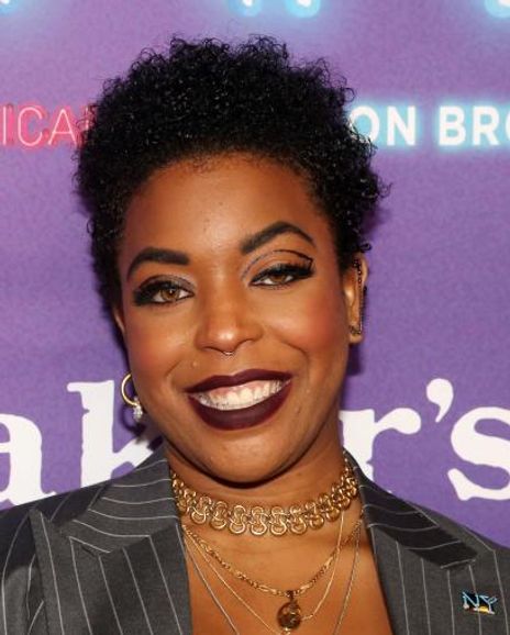 Kathryn Allison Headshot