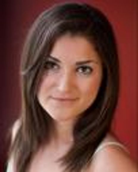 Elisa Marie Alaio Headshot