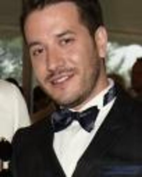 Victor de Sosa  Headshot
