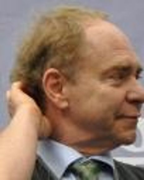 Raymond Teller Headshot