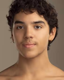 Alejandro Vargas Headshot