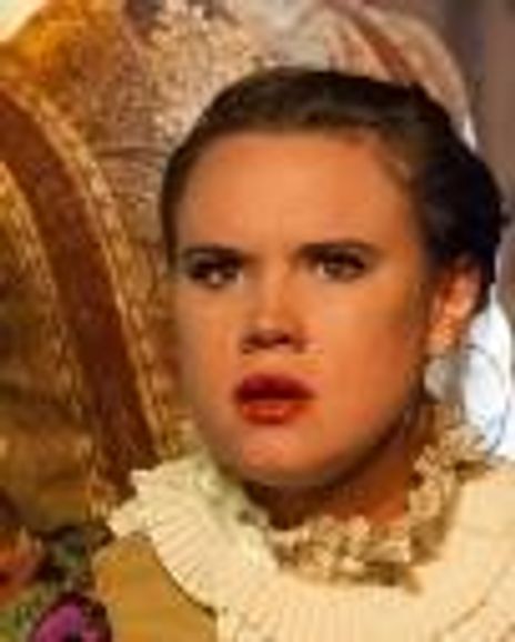 Emily Maddan Headshot