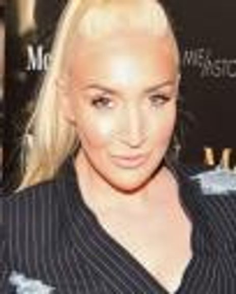 Alexis Knox Headshot