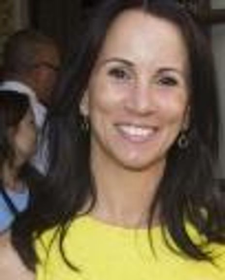 Andrea Mclean Headshot