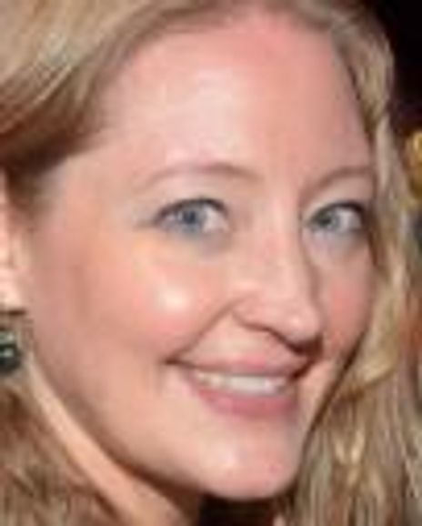 Andrea Wahlquist Headshot