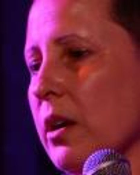 Theresa Wozunk Headshot