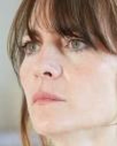 Anna Wilson-Jones Headshot