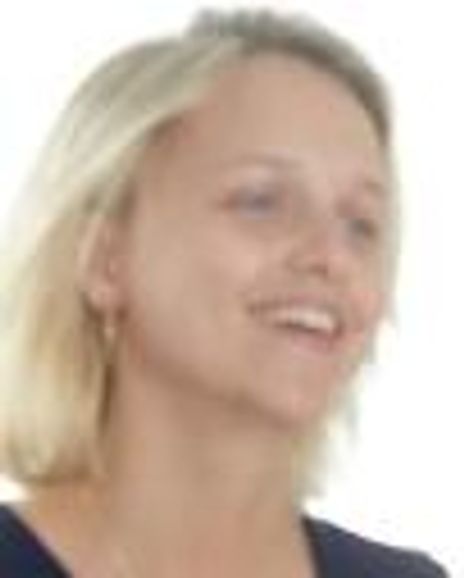 Georgina Beedle Headshot