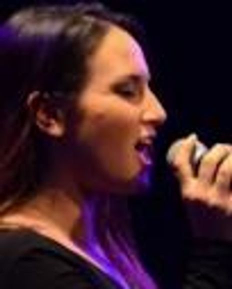 Manuela Del Campo Headshot