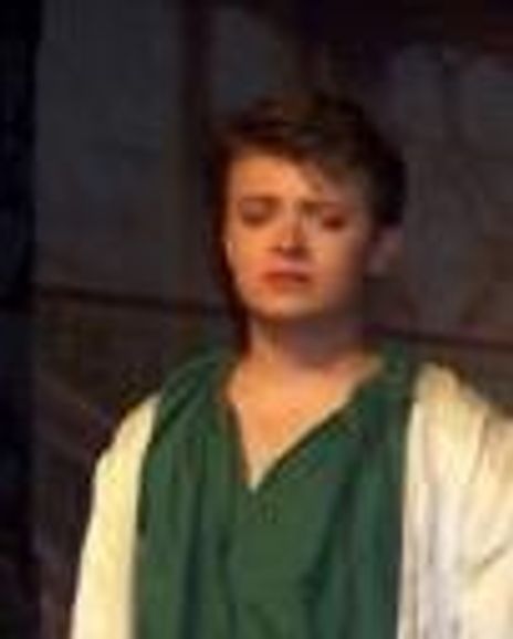 Steven Munoz Headshot