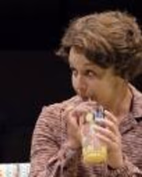 Emma Manton Headshot