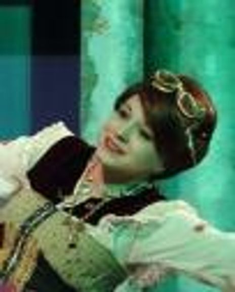 Sophie Stiltner Headshot