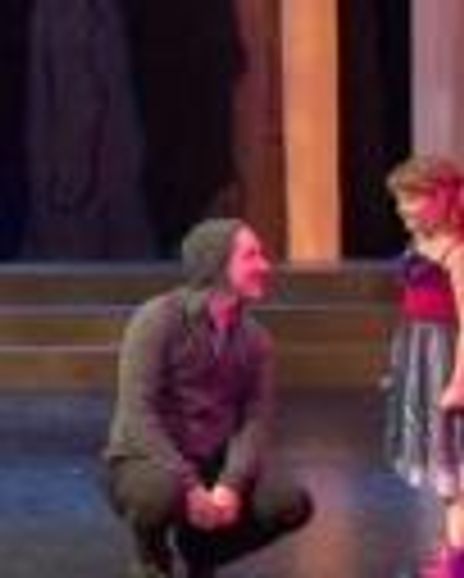 Evelyn Blixt Headshot