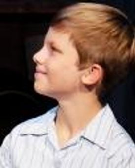 Elliot Weaver Headshot