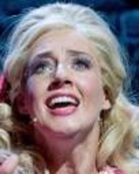 Bettina MÃ¶nch Headshot