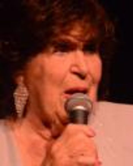 Edna Kaufmann Headshot