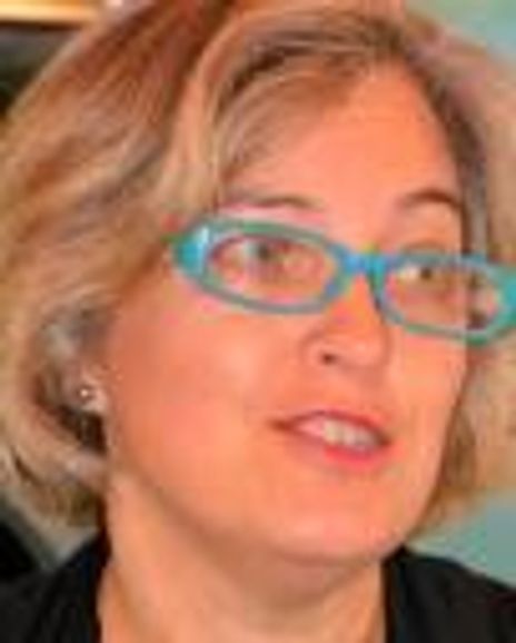 Deborah Dillingham Headshot