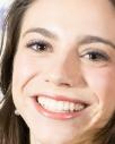 Zoe Nadal Headshot