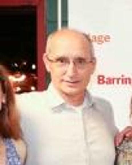 Steve Perles Headshot