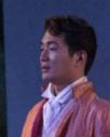 Carrie Walsh Headshot