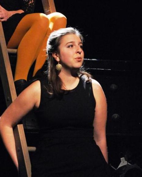 Joelle Mendoza-Etchart Headshot