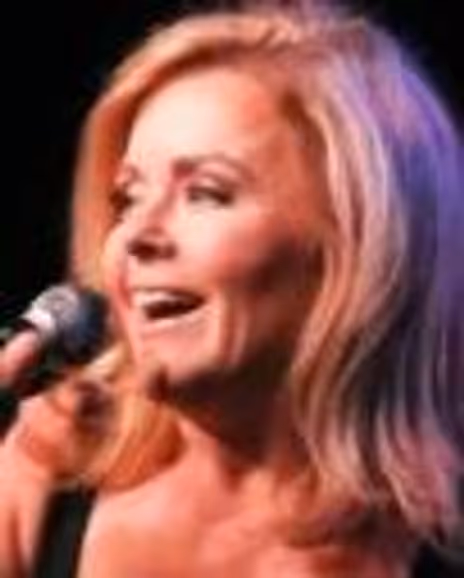 Jill Whelan Headshot