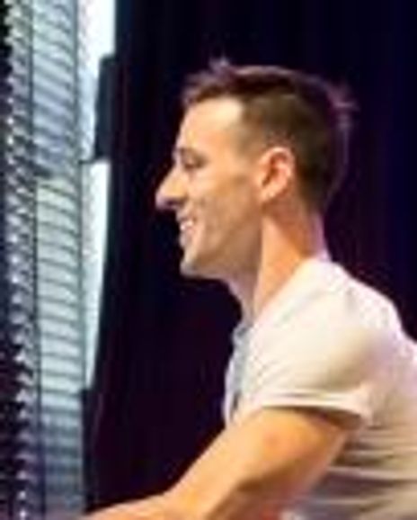 Adam Di Loreto Headshot